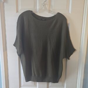 NWOT Quince Olive Green Women's Boatneck Sweater Size S